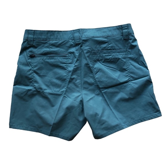 Amazon Essentials Sage Green Shorts Size 14 - Picture 5 of 8